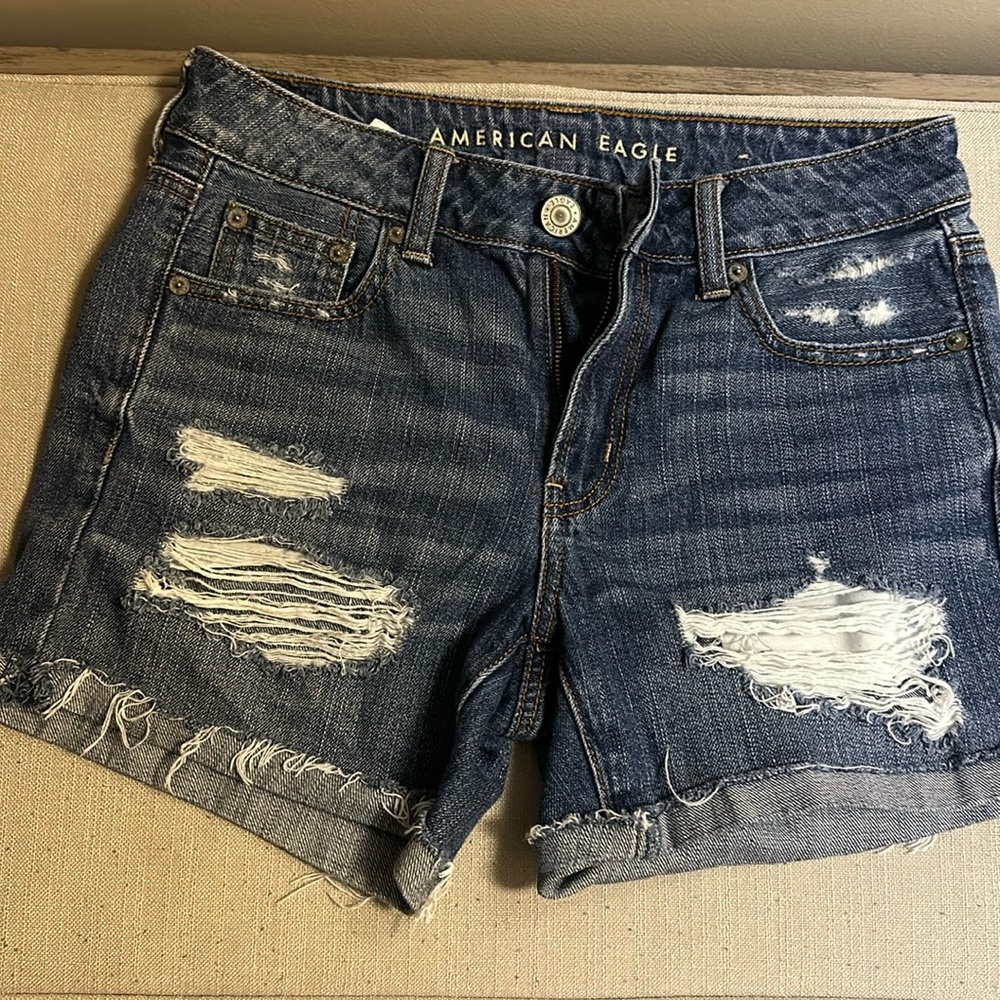 American Eagle Outfitters, distressed jean shorts, tom girl midi